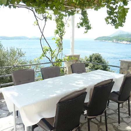 Stone דירה דוברובניק