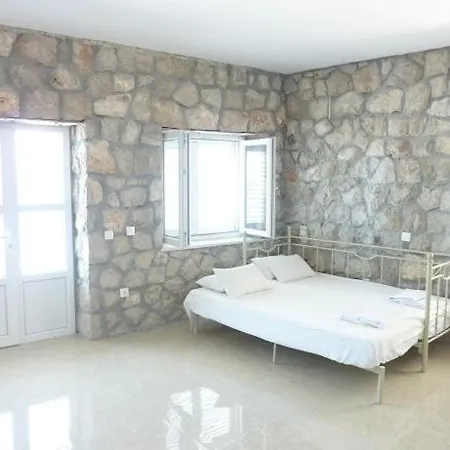 Stone 아파트 *